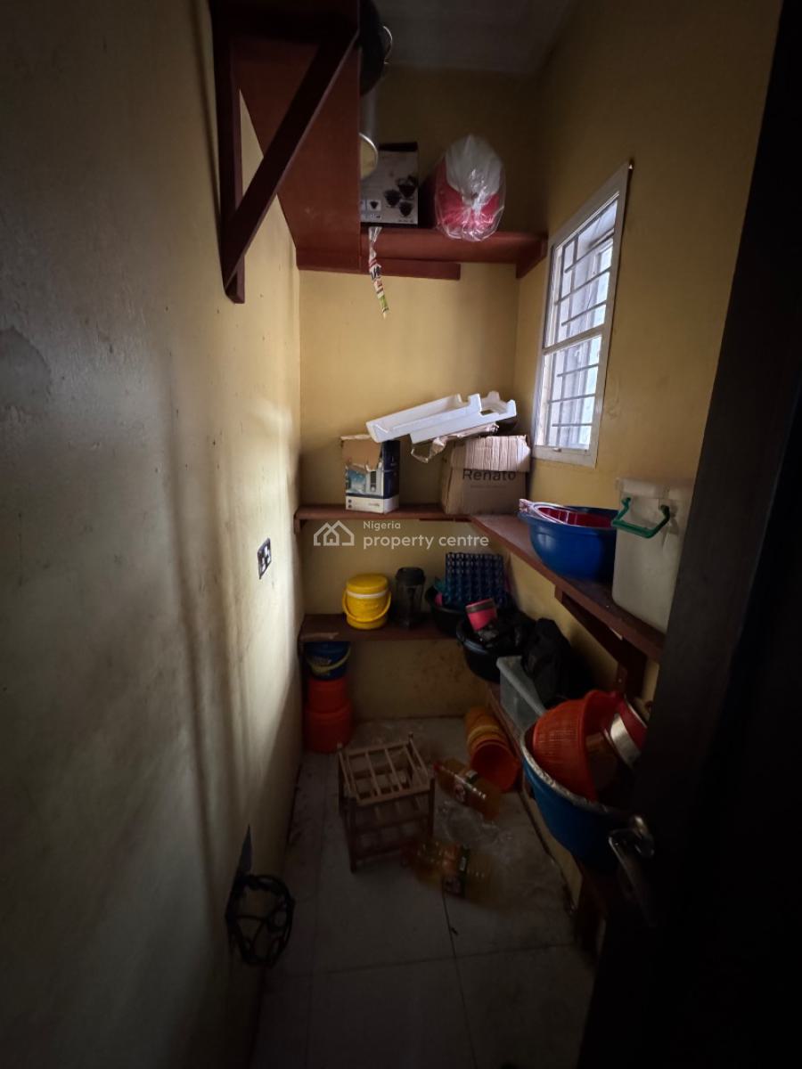 a Large 5 Bedroom Fully Detached Duplex with 2 Bq and Swimming Pool., Lekki Phase 1, Lekki Phase 1, Lekki, Lagos, Detached Duplex for Rent