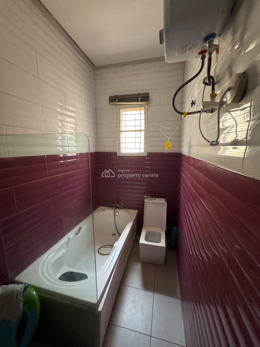 a Large 5 Bedroom Fully Detached Duplex with 2 Bq and Swimming Pool., Lekki Phase 1, Lekki, Lagos, Detached Duplex for Rent