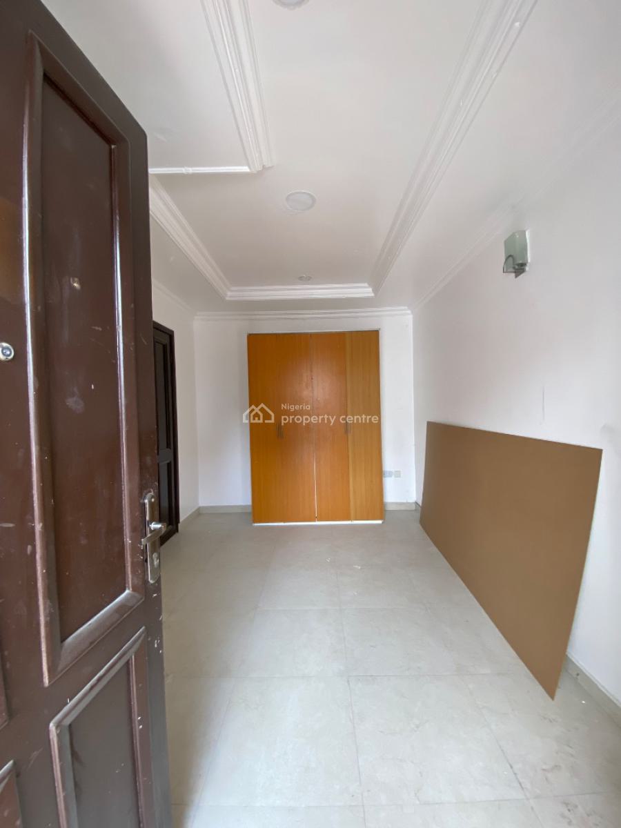 1 Bedroom Apartment, Lekki, Lekki Phase 1, Lekki, Lagos, Mini Flat (room and Parlour) for Rent