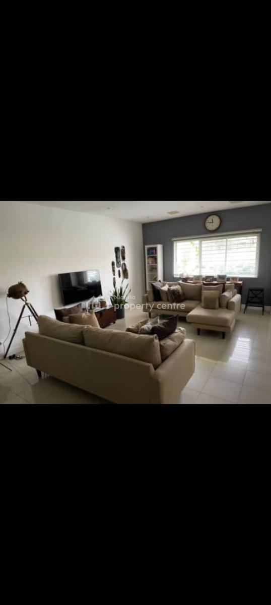 3 Bedroom Office Apartment (just 2 in a Compound)lekki Phase 1, Lekki Phase 1, Lekki Phase 1, Lekki, Lagos, Flat / Apartment for Rent