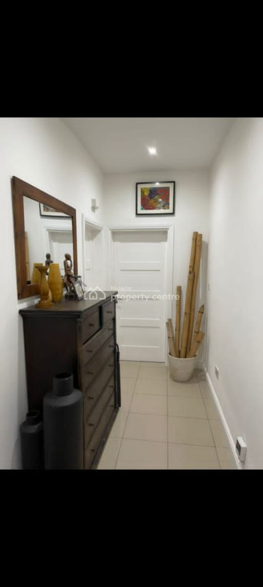 3 Bedroom Office Apartment (just 2 in a Compound)lekki Phase 1, Lekki Phase 1, Lekki Phase 1, Lekki, Lagos, Flat / Apartment for Rent