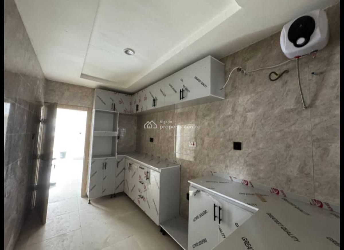 Newly Built - 2-bed Apt with Bq, Ologolo Lekki, Ologolo, Lekki, Lagos, Flat / Apartment for Rent