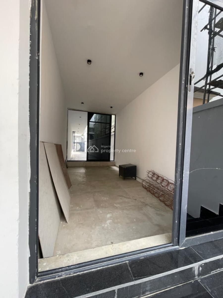 Spacious  5 Bedroom Fully  Detached Duplex with Rooftop, Pool, Gym, an, Lekki Phase 1, Lekki, Lagos, Detached Duplex for Sale