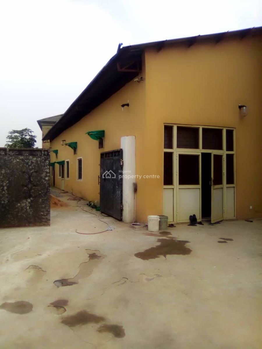 Warehouse on 485sqm, Magboro, Ogun, Warehouse for Sale