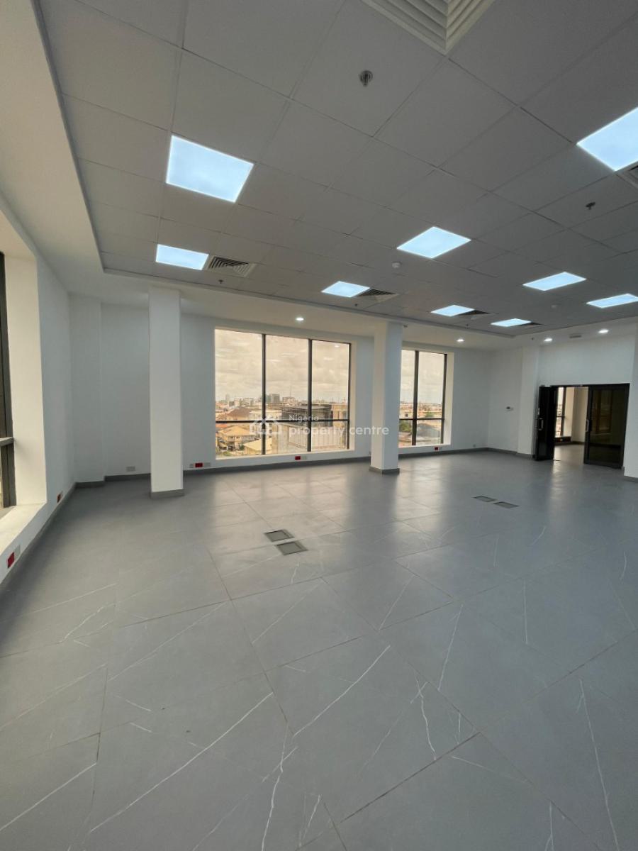Office Space in The Hearts of Lekki, Top Notch Premium Businessl Class, Lekki Phase 1, Lekki, Lagos, Plaza / Complex / Mall for Rent
