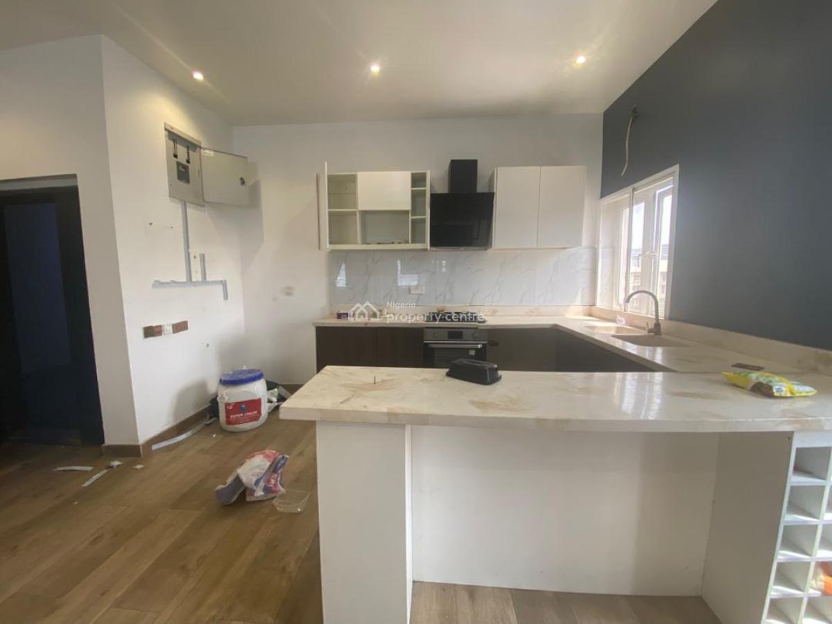 2 Bedroom Apartment, Right Hand, Lekki Phase 1, Lekki, Lagos, Flat / Apartment for Rent