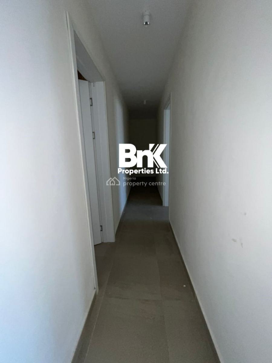 Brand New Modern 2-bedroom Apartment, Lekki Phase 1, Lekki, Lagos, Flat / Apartment for Sale