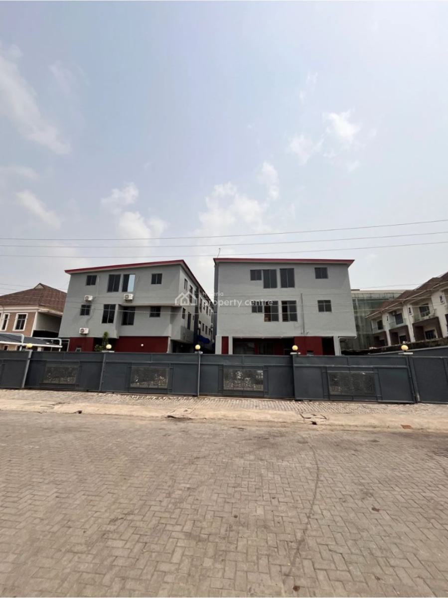 3 Bedroom Apartment Available at Lekki Phase 1, Lekki Phase 1, Lekki Phase 1, Lekki, Lagos, Flat / Apartment for Sale