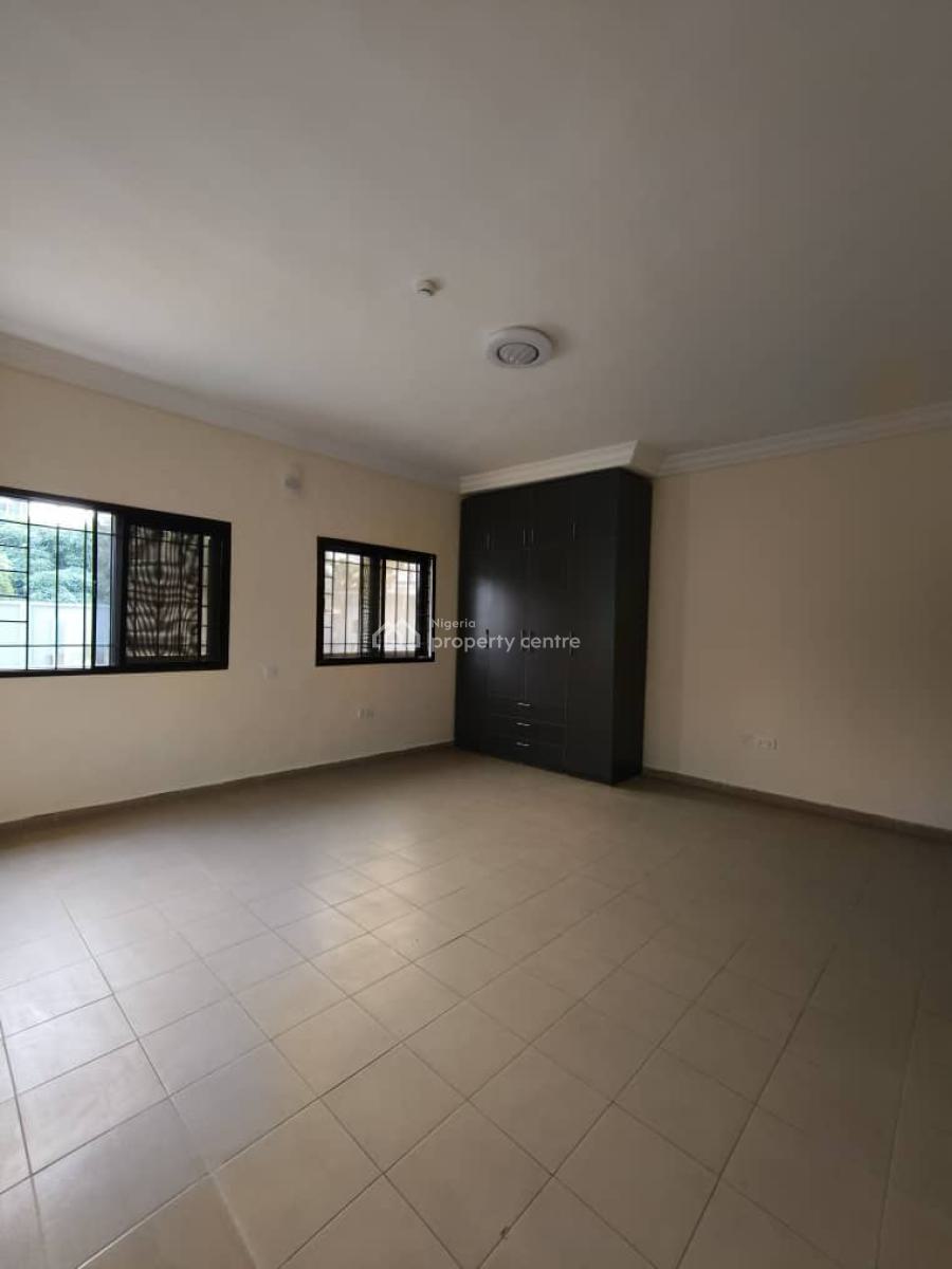 Luxury and Spacious 3 Bedroom with a Spacious Bq, Swimming Pool & Gym, Off Admiralty Wau, Lekki Phase 1, Lekki, Lagos, Flat / Apartment for Rent