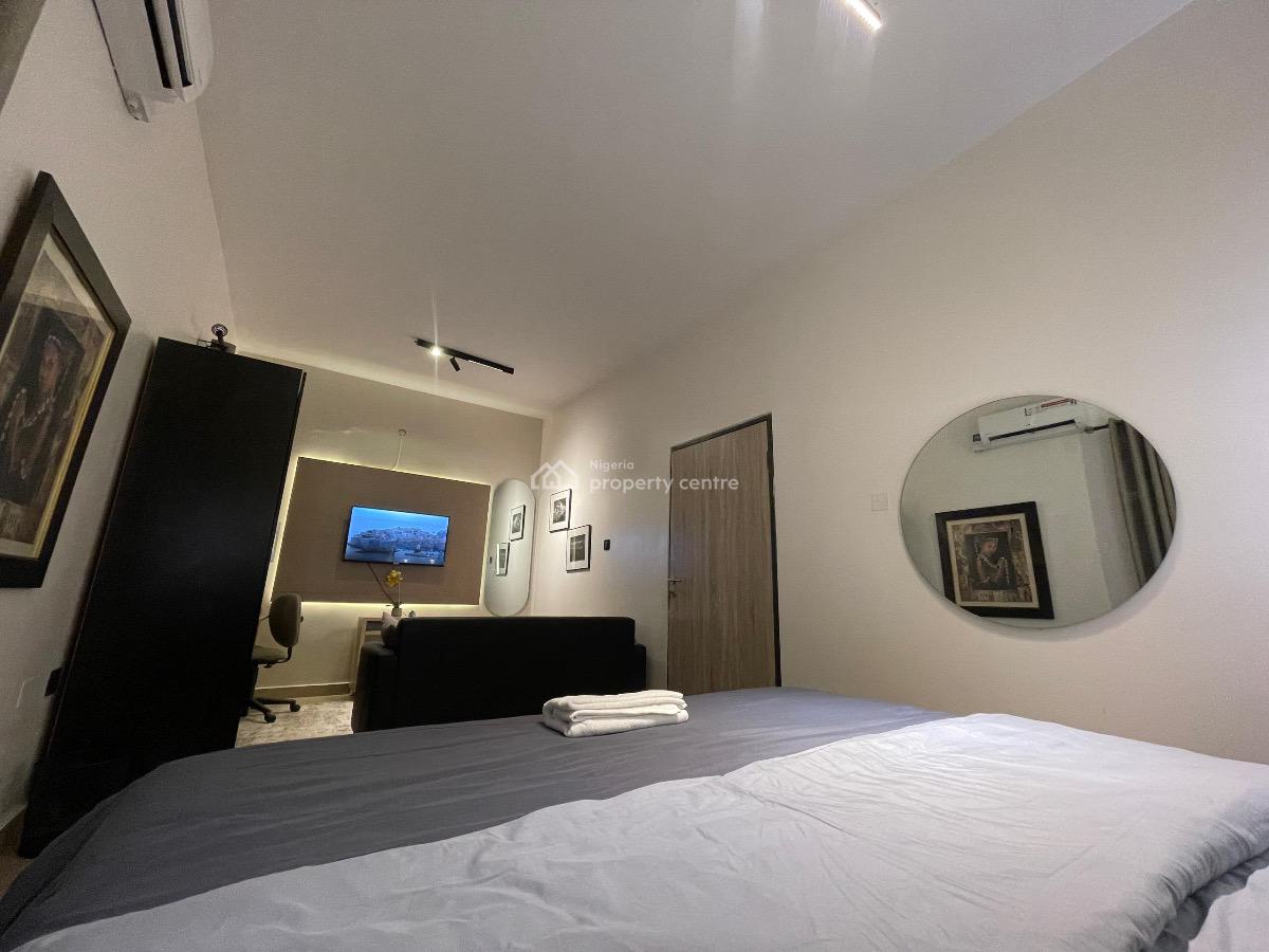 Lovely One Bedroom Apartment, Phase 1, Lekki, Lagos, Mini Flat (room and Parlour) Short Let