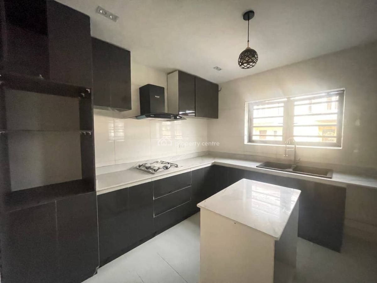 All New Luxury Standard Ensuit 3 Bedroom Terrace House, Good Road Network, Secured Environment, Agungi, Lekki, Lagos, Terraced Duplex for Rent