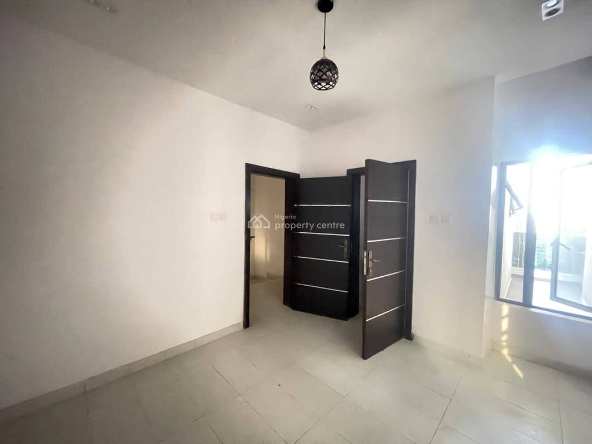 All New Luxury Standard Ensuit 3 Bedroom Terrace House, Good Road Network, Secured Environment, Agungi, Lekki, Lagos, Terraced Duplex for Rent