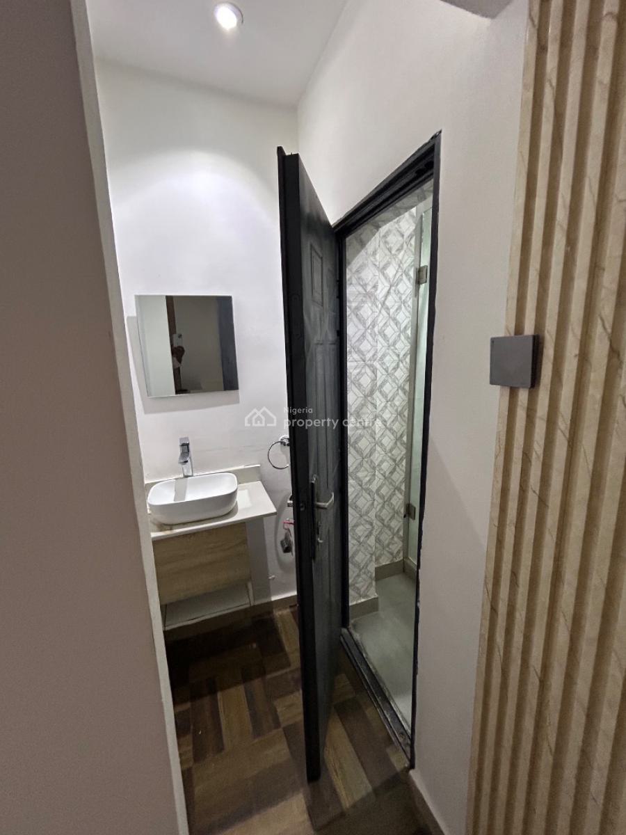 One-bedroom Fully Furnished Flat for Annual Lease -- Durumi, Abuja, 5, Chris Oyahkhilome Crescent, Durumi, Abuja, Mini Flat (room and Parlour) for Rent