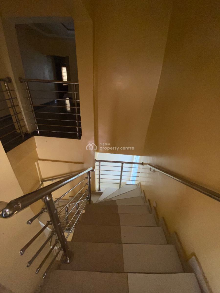 Standard and Luxurious 4 Bedroom Duplex Relatively New, Eden Garden Estate, Lekki, Lagos, Flat / Apartment for Rent