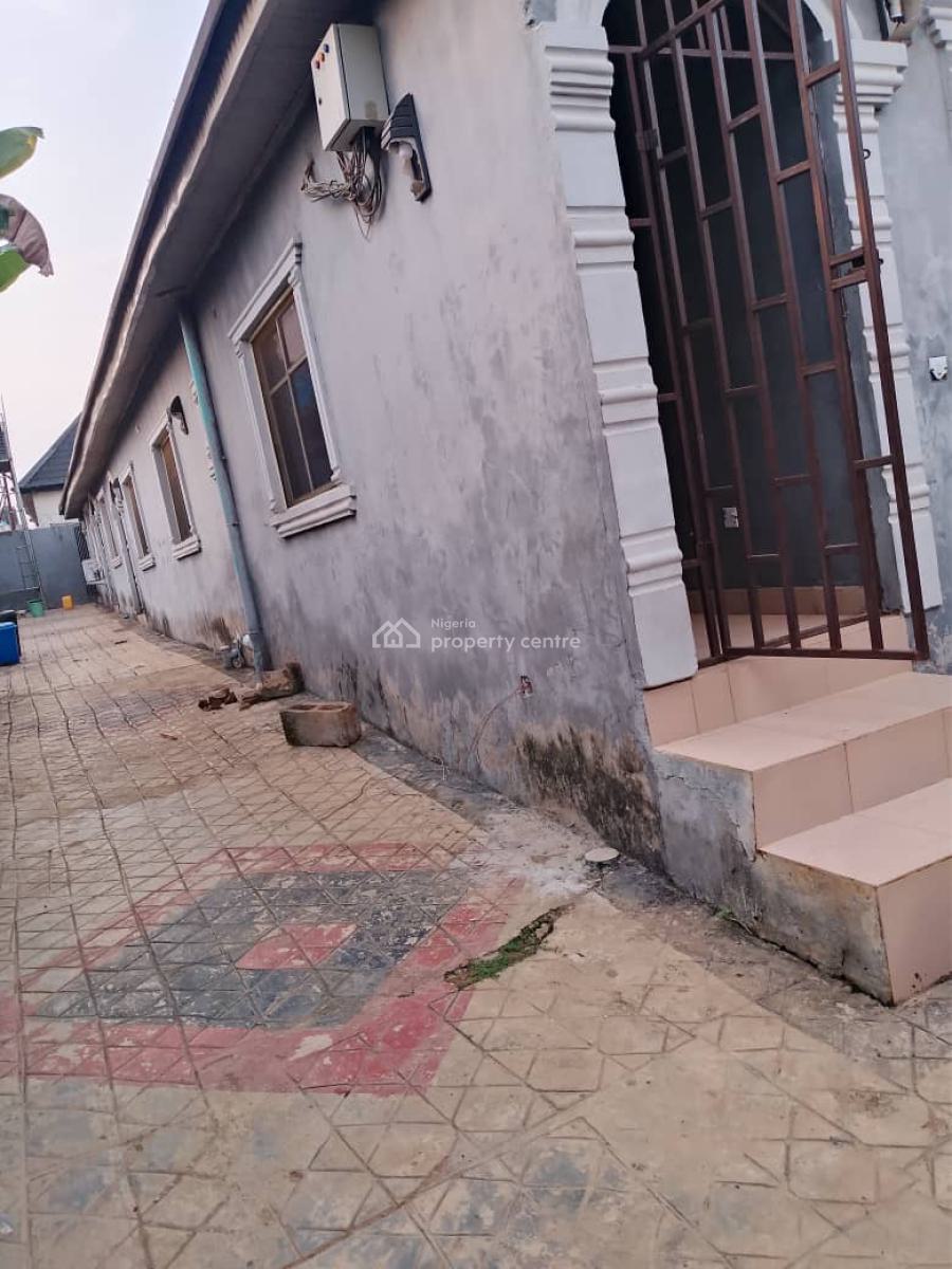 a Clean Room and Parlor Self Contain, Lucky Fiber Road, Ikorodu, Lagos, Flat / Apartment for Rent