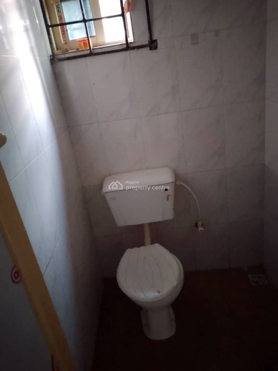a Clean Room and Parlor Self Contain, Lucky Fiber Road, Ikorodu, Lagos, Flat / Apartment for Rent