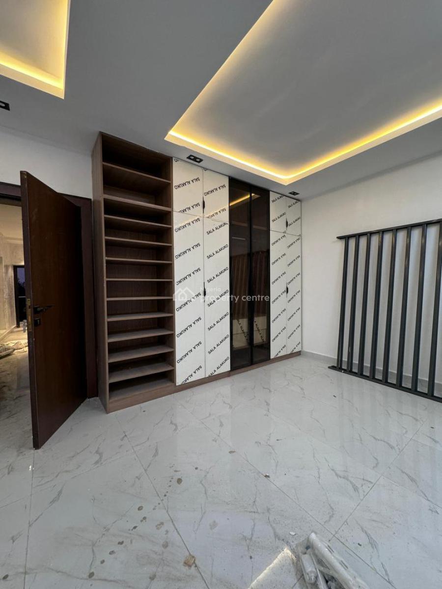 Terraced 5 Bedroom Penthouse with Bq, Carlton Gate Estates, Kolapo Ishola Gra ,akobo, Ibadan, Oyo, House for Sale