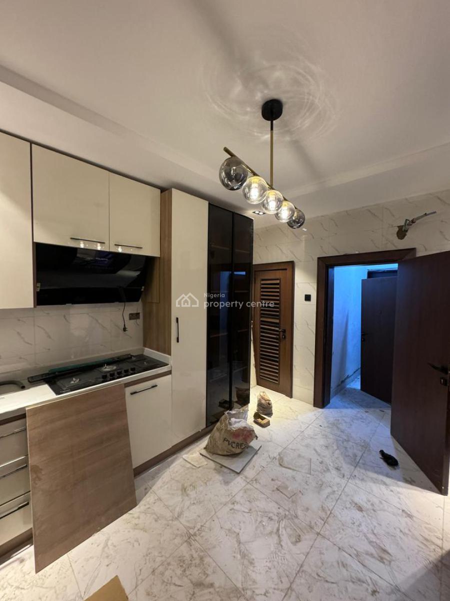 Terraced 5 Bedroom Penthouse with Bq, Carlton Gate Estates, Kolapo Ishola Gra ,akobo, Ibadan, Oyo, House for Sale