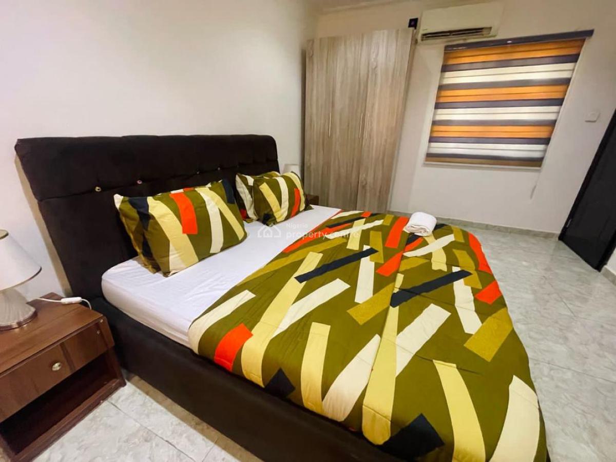 Furnished Two Bedroom Apartment, Gordon’s Avenue, Parkview, Ikoyi, Lagos, Flat / Apartment Short Let