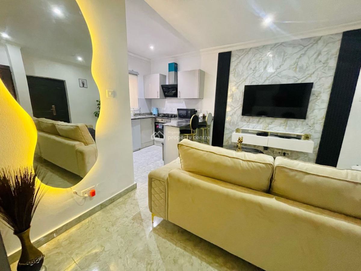 Furnished Two Bedroom Apartment, Gordon’s Avenue, Parkview, Ikoyi, Lagos, Flat / Apartment Short Let