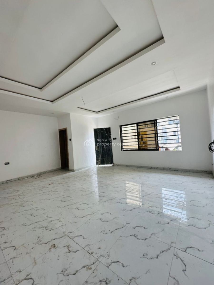 Luxury 2 Bedroom Apartment with Bq, Ologolo, Lekki, Lagos, Flat / Apartment for Rent