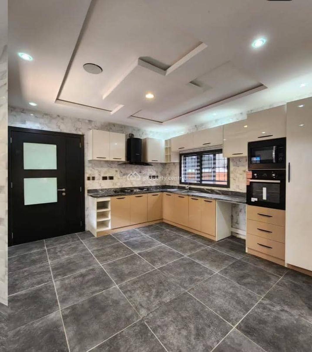 5bedroom Fully Detached Duplex, Admiralty Way, Lekki Phase 1, Lekki, Lagos, Detached Duplex for Rent