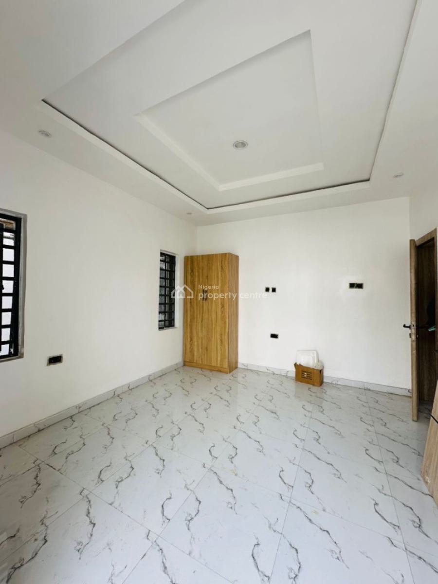 Luxury 3 Bedroom Apartment, Ologolo, Lekki, Lagos, Flat / Apartment for Rent