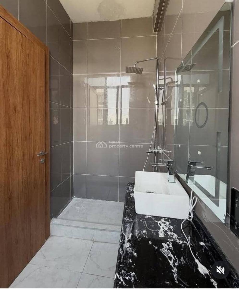 Luxury 2bedroom Apartment with Bq, Lekki Phase 1, Lekki, Lagos, Flat / Apartment for Rent