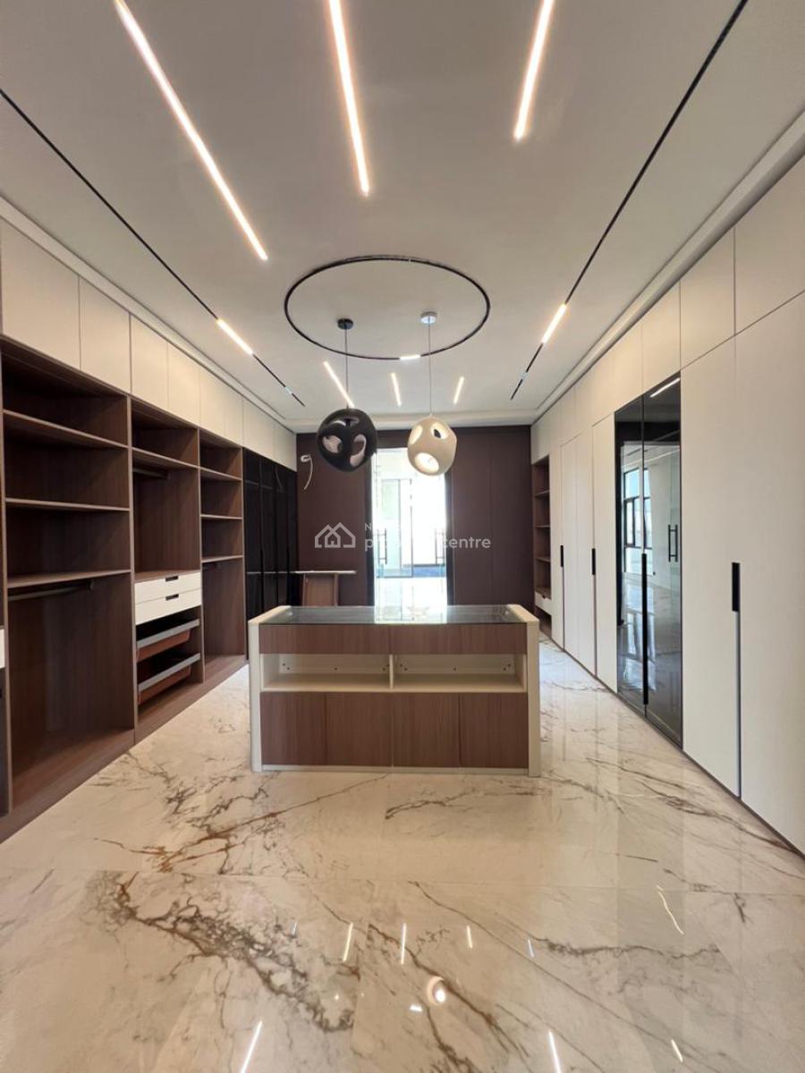 Gorgeous 5 Bedroom Home, Lekki Phase 1, Lekki, Lagos, Detached Duplex for Sale