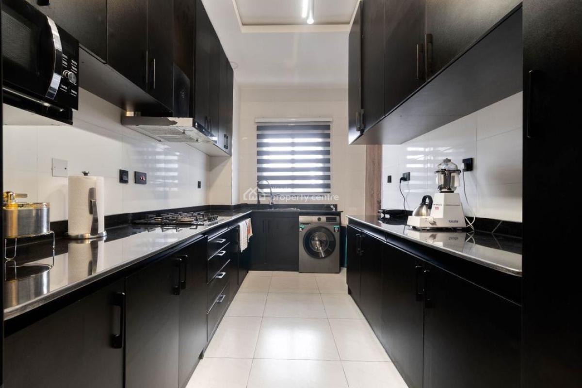 Cute Furnished Two Bedroom Apartment, Lekki Phase 1, Lekki, Lagos, Flat / Apartment Short Let