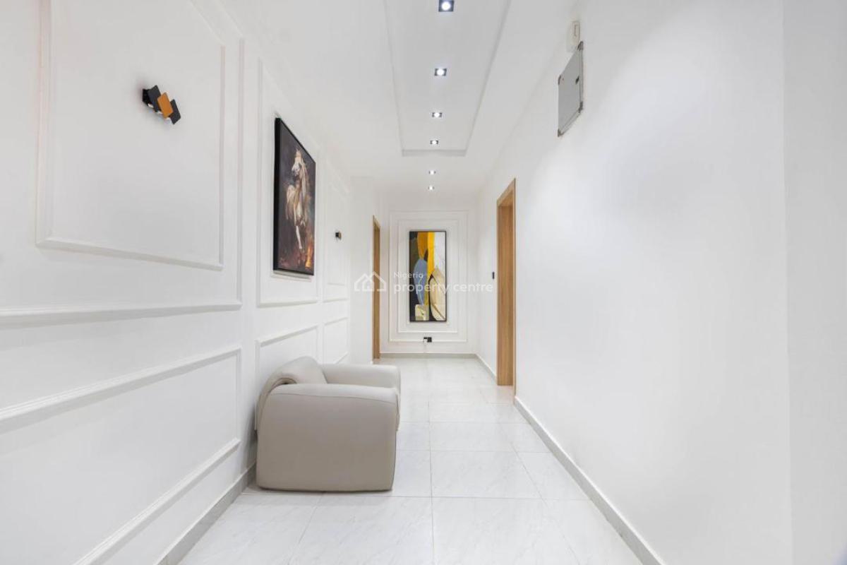 Cute Furnished Two Bedroom Apartment, Lekki Phase 1, Lekki, Lagos, Flat / Apartment Short Let