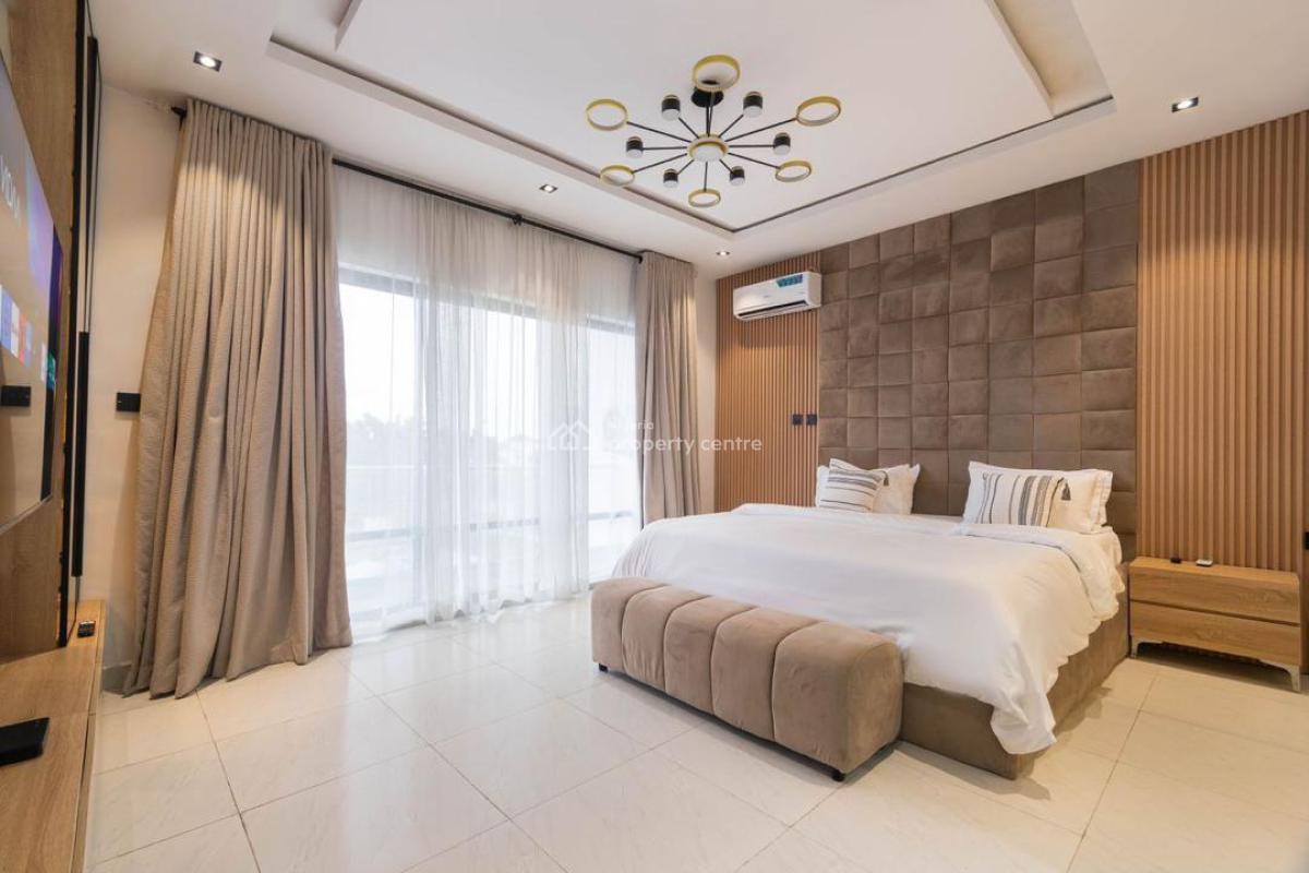 Cute Furnished Two Bedroom Apartment, Lekki Phase 1, Lekki, Lagos, Flat / Apartment Short Let