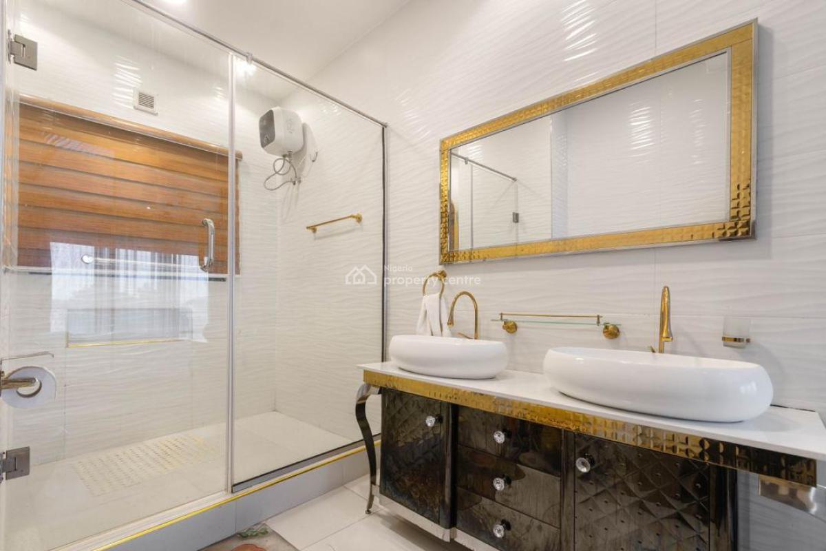 Cute Furnished Two Bedroom Apartment, Lekki Phase 1, Lekki, Lagos, Flat / Apartment Short Let