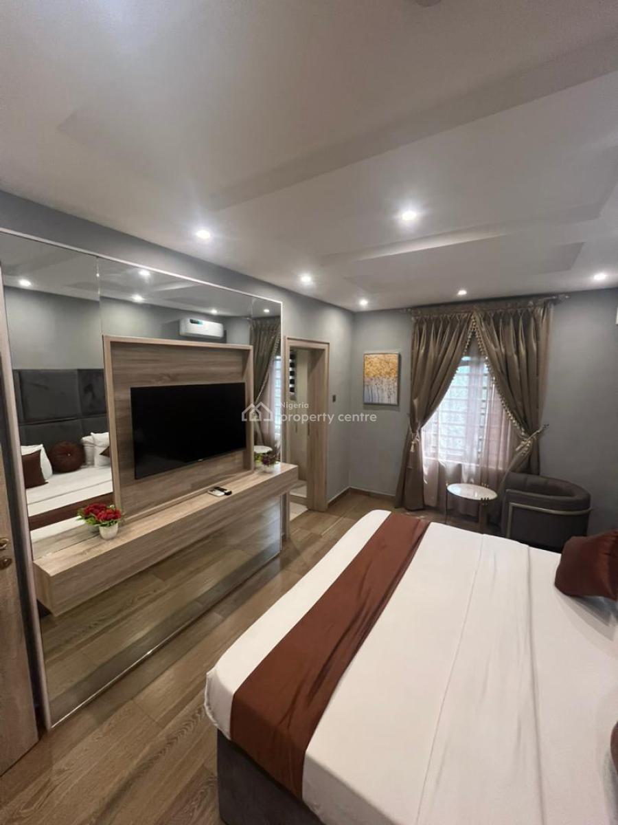 Luxury Two Bedroom Apartment, Ikeja Gra, Ikeja, Lagos, Flat / Apartment Short Let