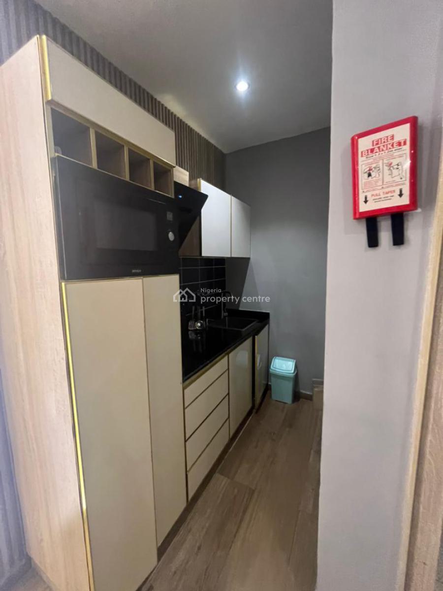 Luxury Two Bedroom Apartment, Ikeja Gra, Ikeja, Lagos, Flat / Apartment Short Let