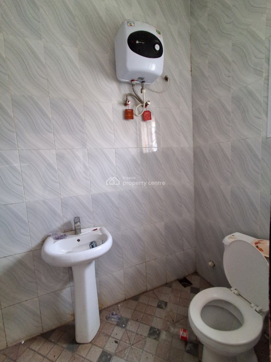 3bedroom Flat, Close to Addo Road About, Badore, Ajah, Lagos, House for Rent