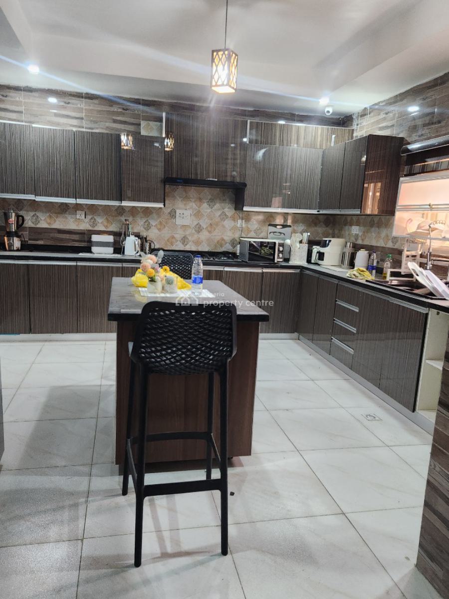 Lovely Fully Furnished 4-bedrooms with Bq, Katampe Extension, Katampe, Abuja, House for Rent