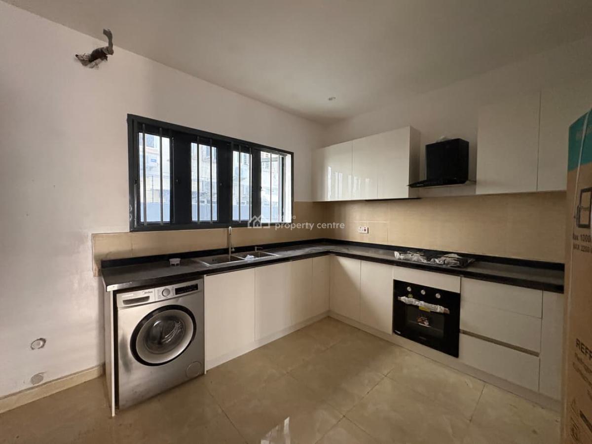 Brand New 4bd Terrace + Bq Serviced with Pool/gym, Admiralty Way, Lekki Phase 1 Lagos Nigeria, Lekki Phase 1, Lekki, Lagos, Flat / Apartment for Rent