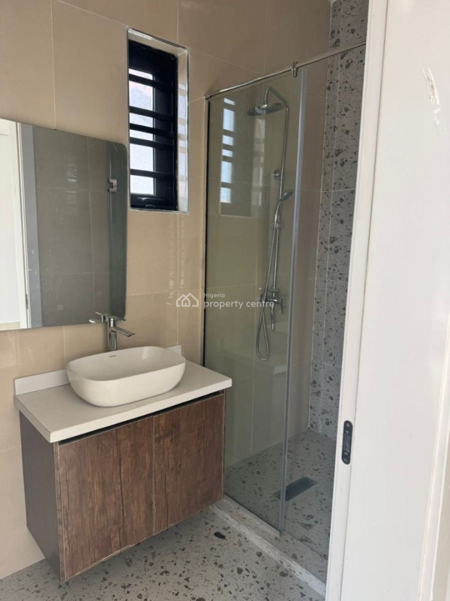 Prime Investment Opportunity -- Lekki Phase 1 -luxury 2-bedroom Apartm, Lekki Phase 1, Lekki, Lagos, Flat / Apartment for Sale