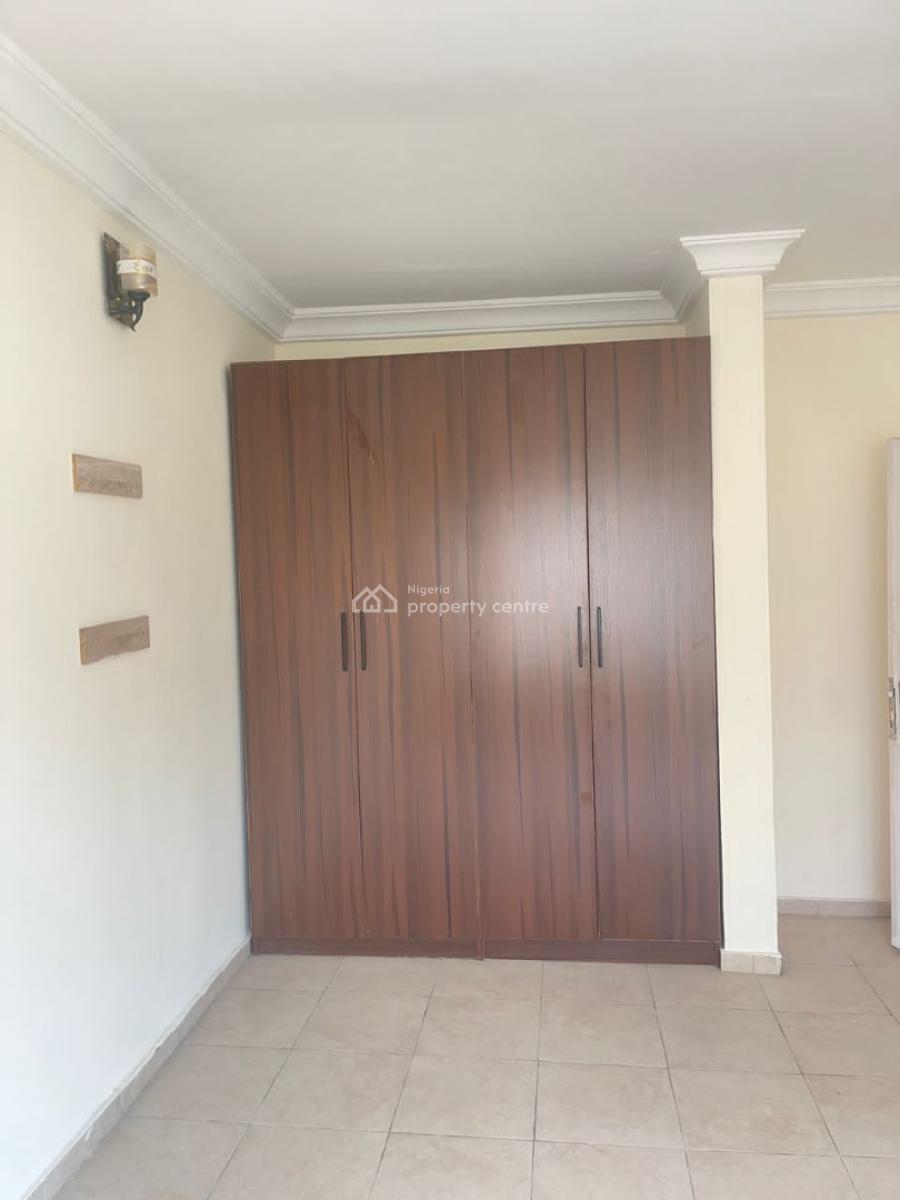 Luxury Standard Ensuit 3 Bedroom Spacious Apt with Bq, in a Serene Environment, Lekki Phase 1, Lekki, Lagos, Flat / Apartment for Rent