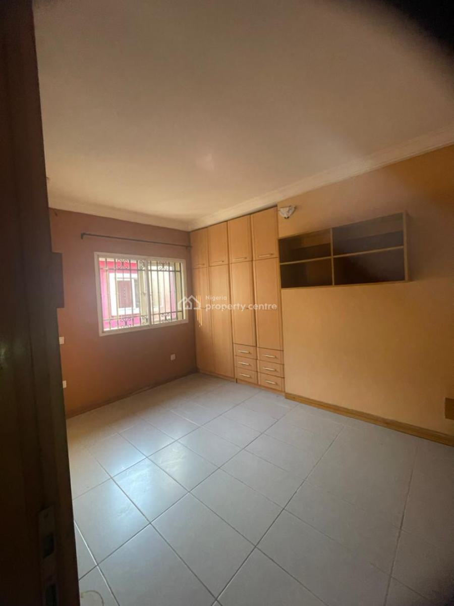 Neatly Used 4 Bedroom Terrace Duplex, Osapa London, Osapa, Lekki, Lagos, Terraced Duplex for Sale