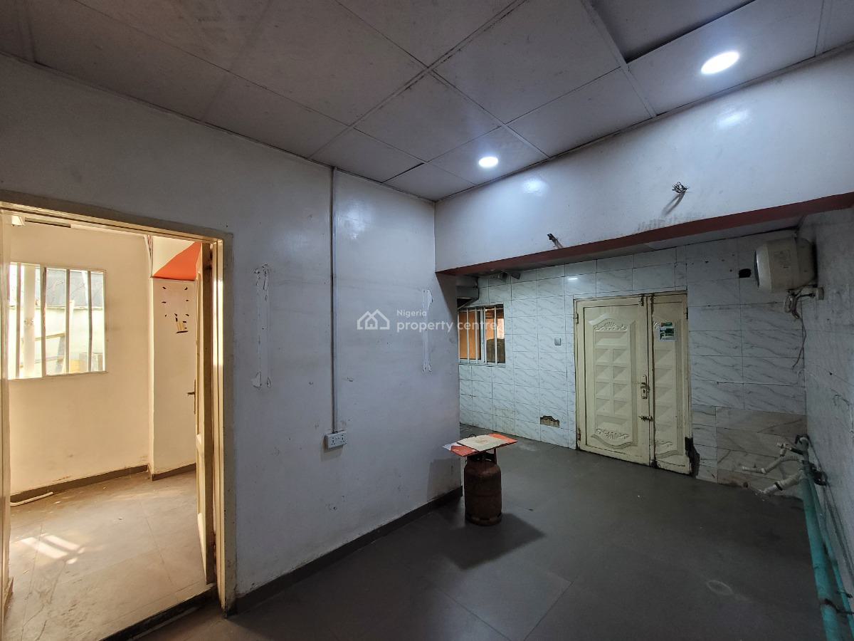 Luxury Commercial Building, Victoria Island, Victoria Island (vi), Lagos, Commercial Property for Rent