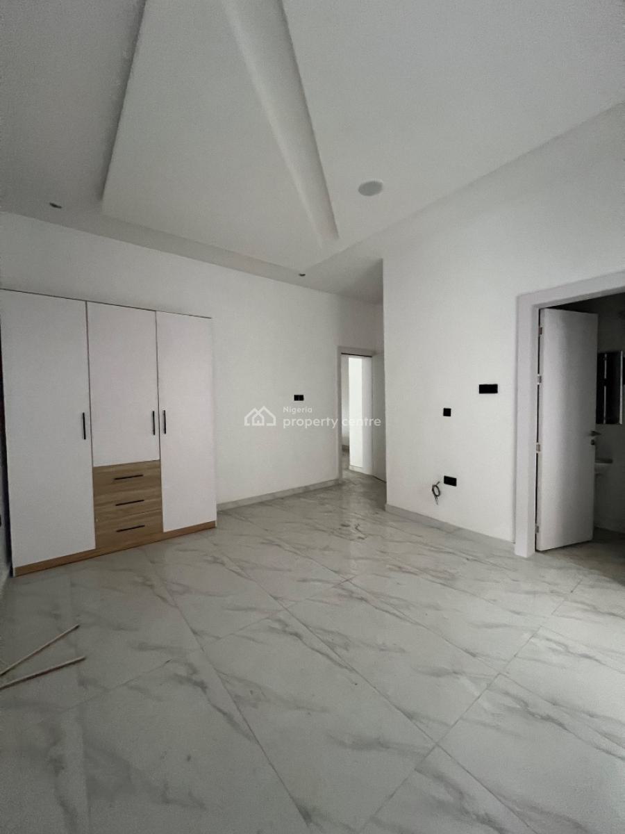 5 Bedrooms Gra Ikeja, Gra Ikeja, Ikeja Gra, Ikeja, Lagos, Semi-detached Duplex for Sale