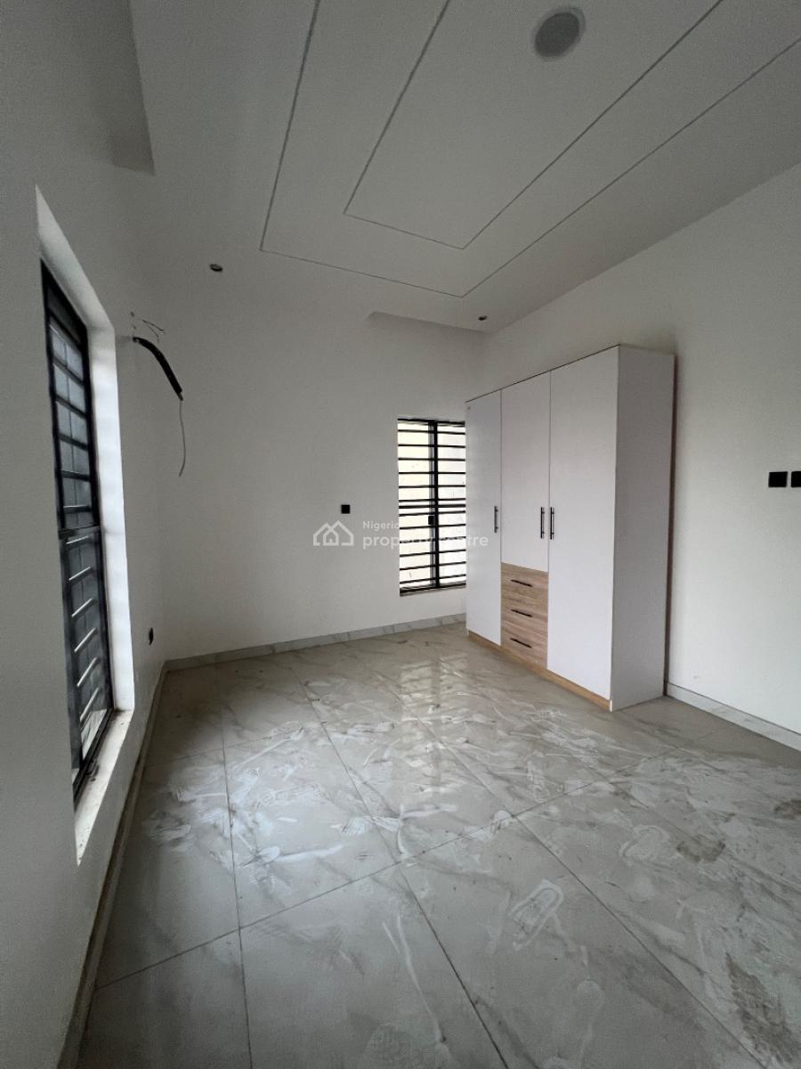 5 Bedrooms Gra Ikeja, Gra Ikeja, Ikeja Gra, Ikeja, Lagos, Semi-detached Duplex for Sale