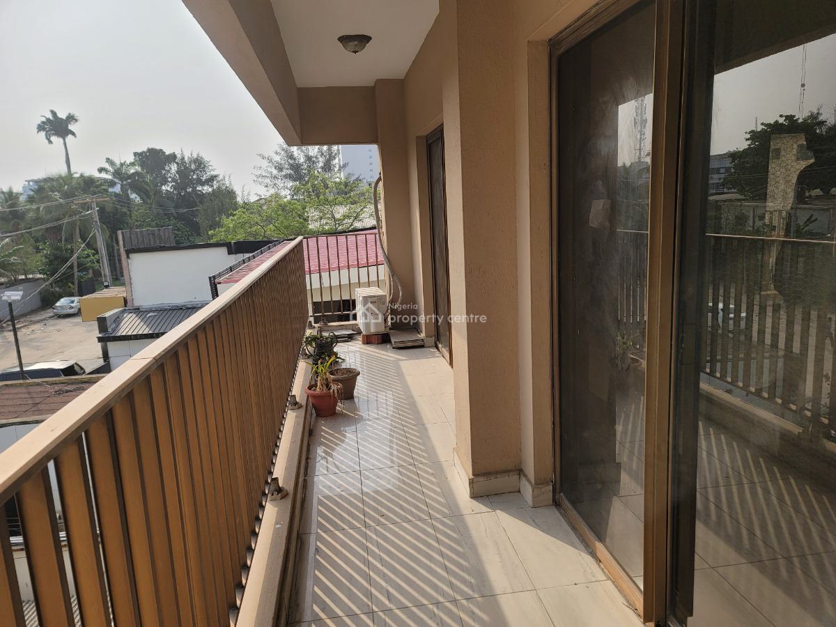 Spacious 3bedrooms Flat, Victoria Island, Victoria Island (vi), Lagos, Flat / Apartment for Rent