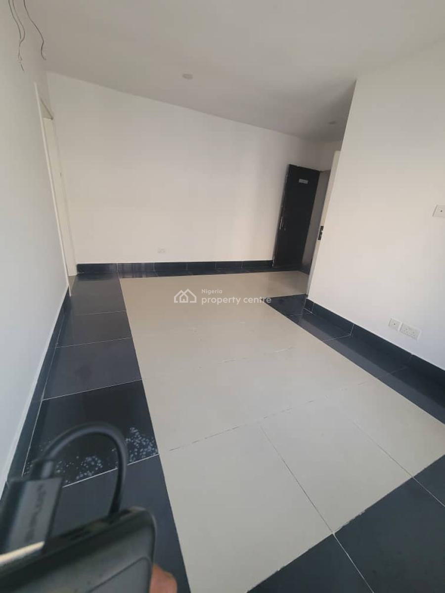 1 Bedroom Apartment in a Secure Estate, Lekki Phase 1 Rhs, Lekki, Lagos, Mini Flat (room and Parlour) for Rent