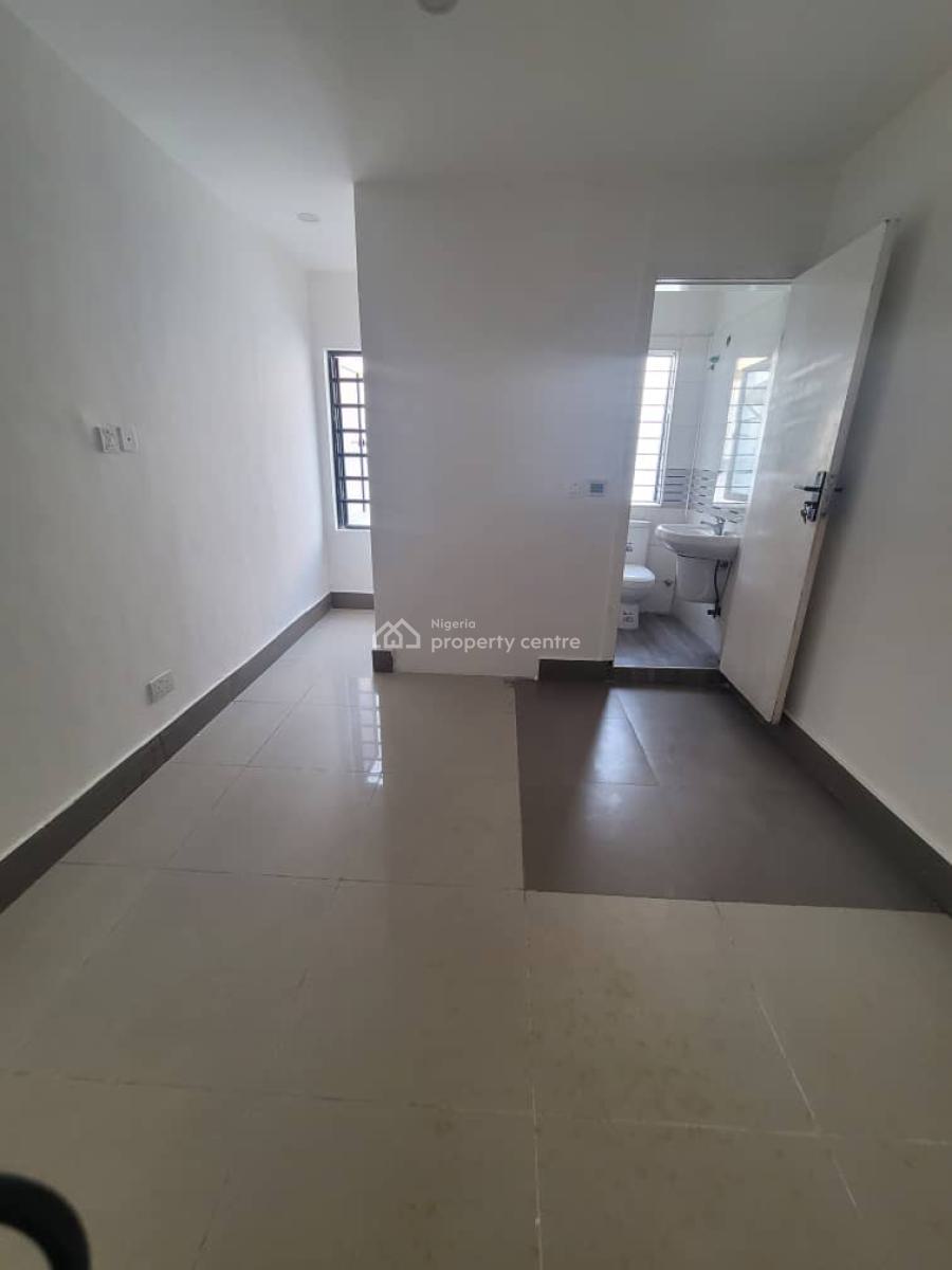 1 Bedroom Apartment in a Secure Estate, Lekki Phase 1 Rhs, Lekki, Lagos, Mini Flat (room and Parlour) for Rent