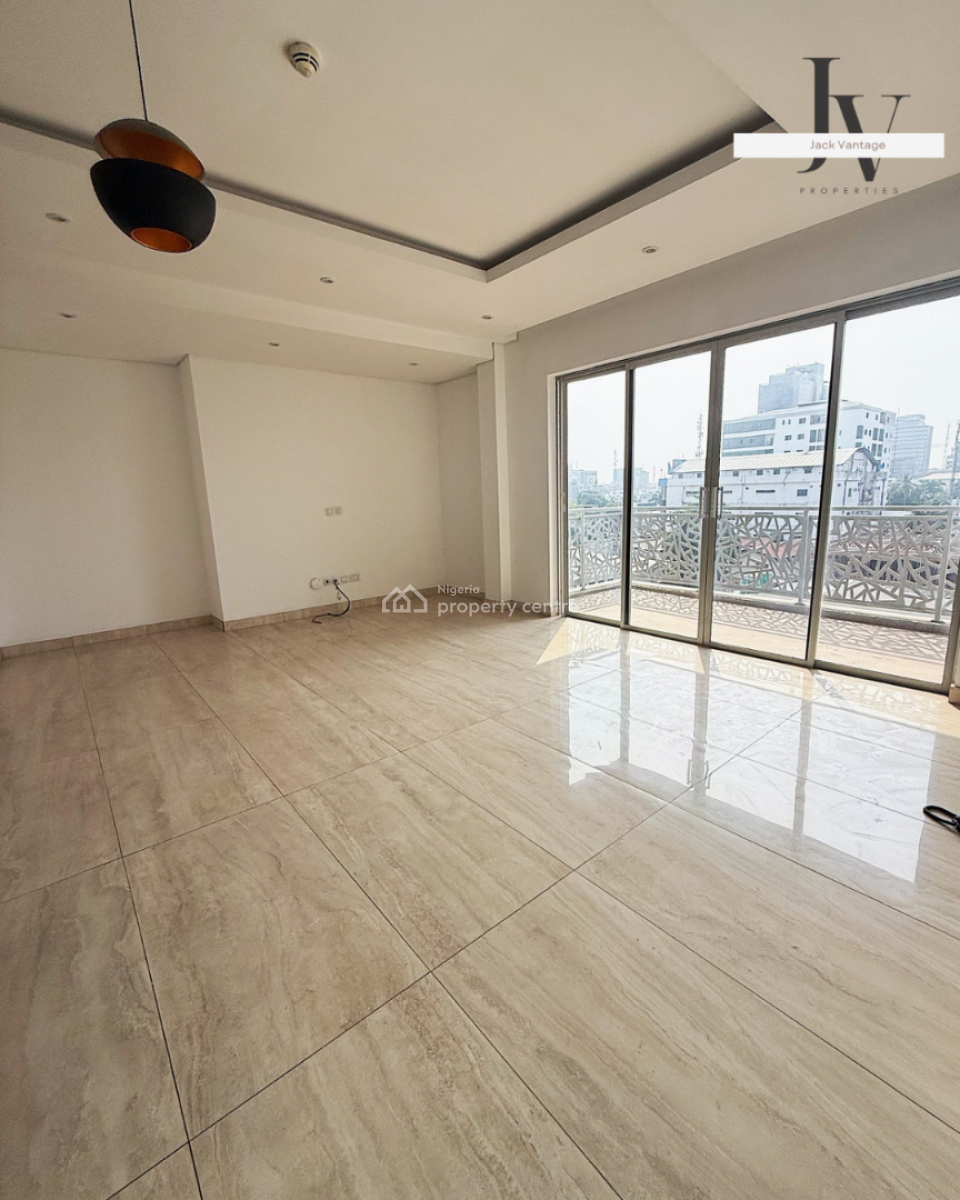 2-bedroom Apartment Designed for Comfort with Perfect Locaion, Victoria Island (vi), Lagos, Flat / Apartment for Rent