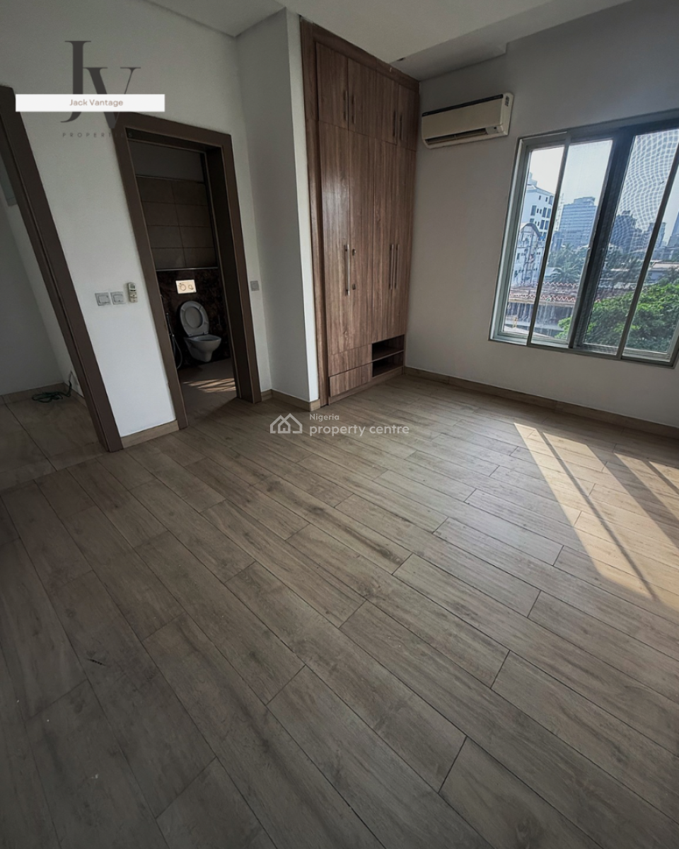2-bedroom Apartment Designed for Comfort with Perfect Locaion, Victoria Island (vi), Lagos, Flat / Apartment for Rent
