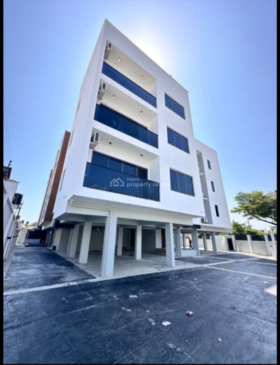 Brand New & Serviced 2 Bedroom Apartment with Bq in a Well Centralized, Lekki Phase 1, Lekki, Lagos, House for Rent